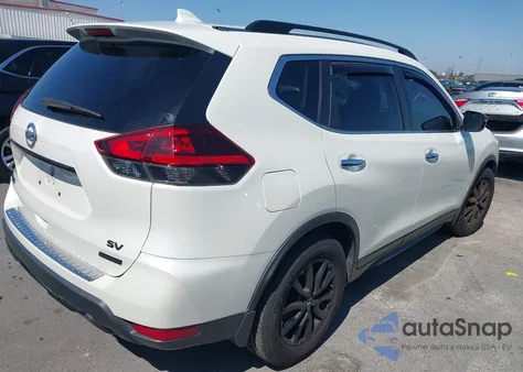 2018 Nissan Rogue Sv z USA, uszkodzony, nr VIN 5N1AT2MT5JC798972